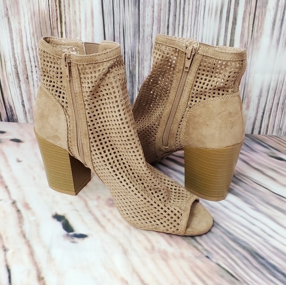 Qupid Peep Toe Perforated Block Heel Booties - image 7